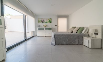 Revente - Villa - Orihuela Costa - Las Filipinas