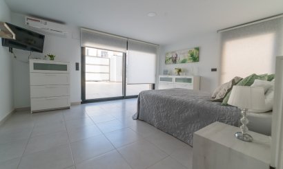 Revente - Villa - Orihuela Costa - Las Filipinas