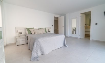 Revente - Villa - Orihuela Costa - Las Filipinas