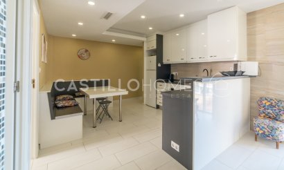 Resale - Apartment / flat - Torrevieja - Playa del Cura
