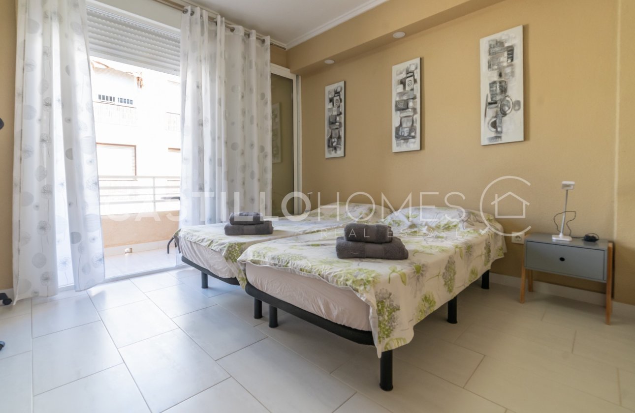 Resale - Apartment / flat - Torrevieja - Playa del Cura
