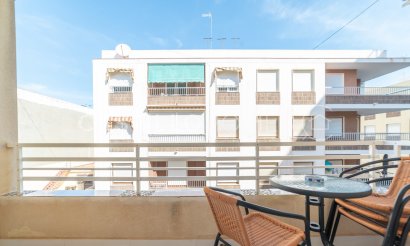 Resale - Apartment / flat - Torrevieja - Playa del Cura
