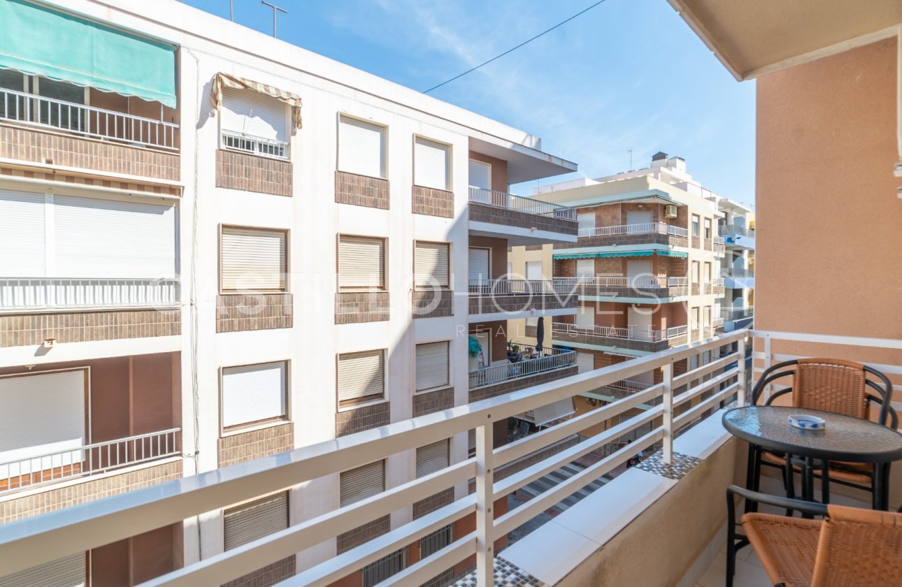 Resale - Apartment / flat - Torrevieja - Playa del Cura