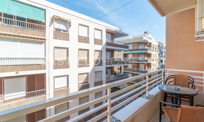 Resale - Apartment / flat - Torrevieja - Playa del Cura