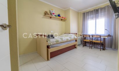 Resale - Apartment / flat - Torrevieja - Playa del Cura