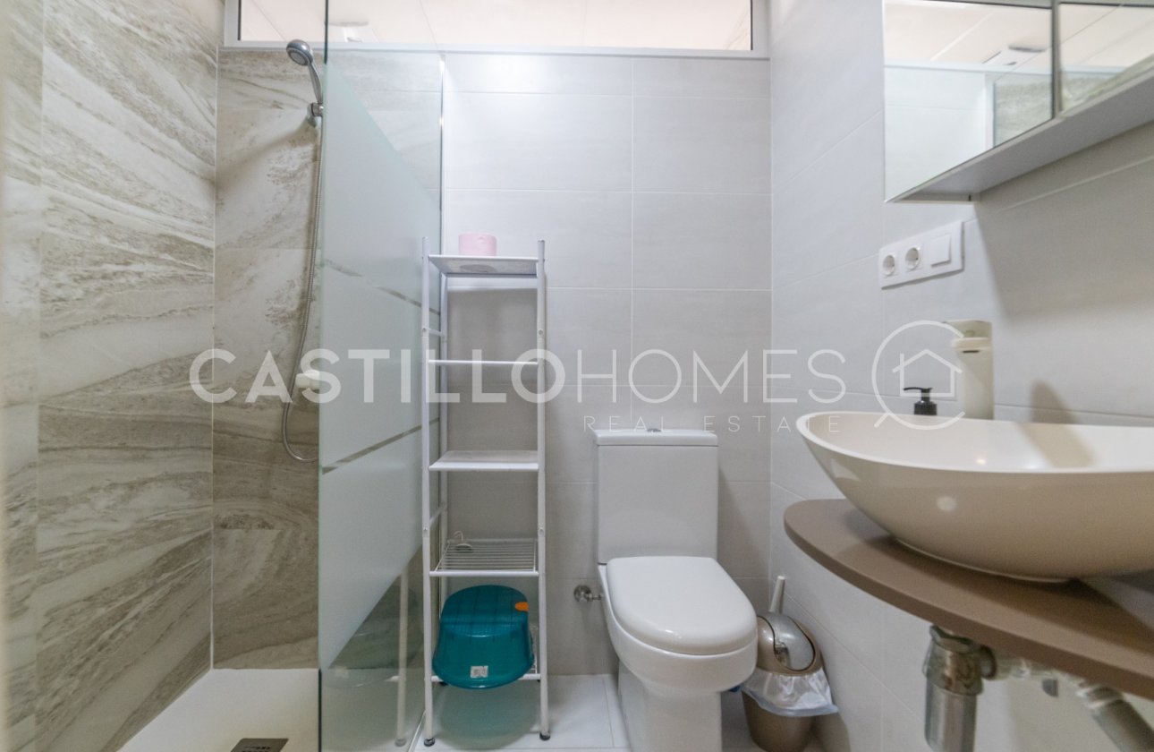 Resale - Apartment / flat - Torrevieja - Playa del Cura