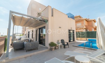 Revente - Villa - Torrevieja - Aguas Nuevas 1