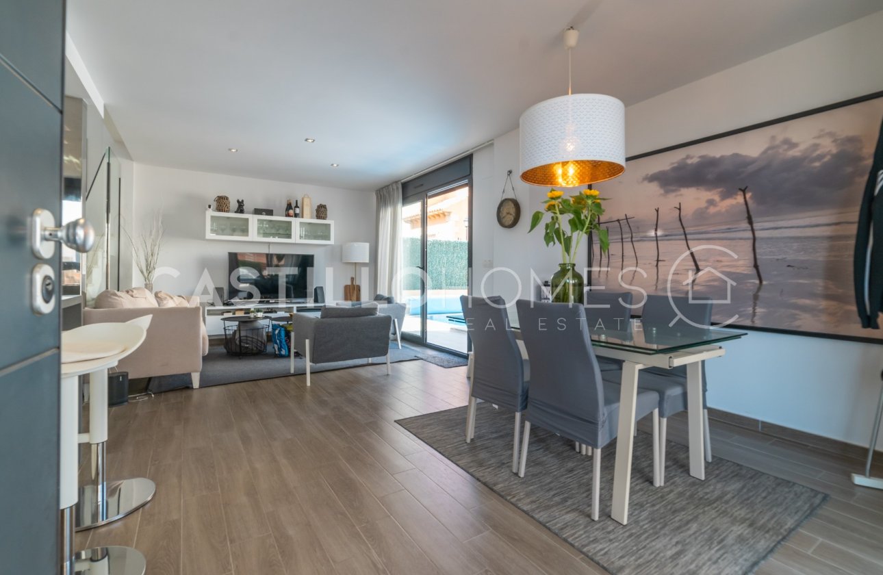 Revente - Villa - Torrevieja - Aguas Nuevas 1