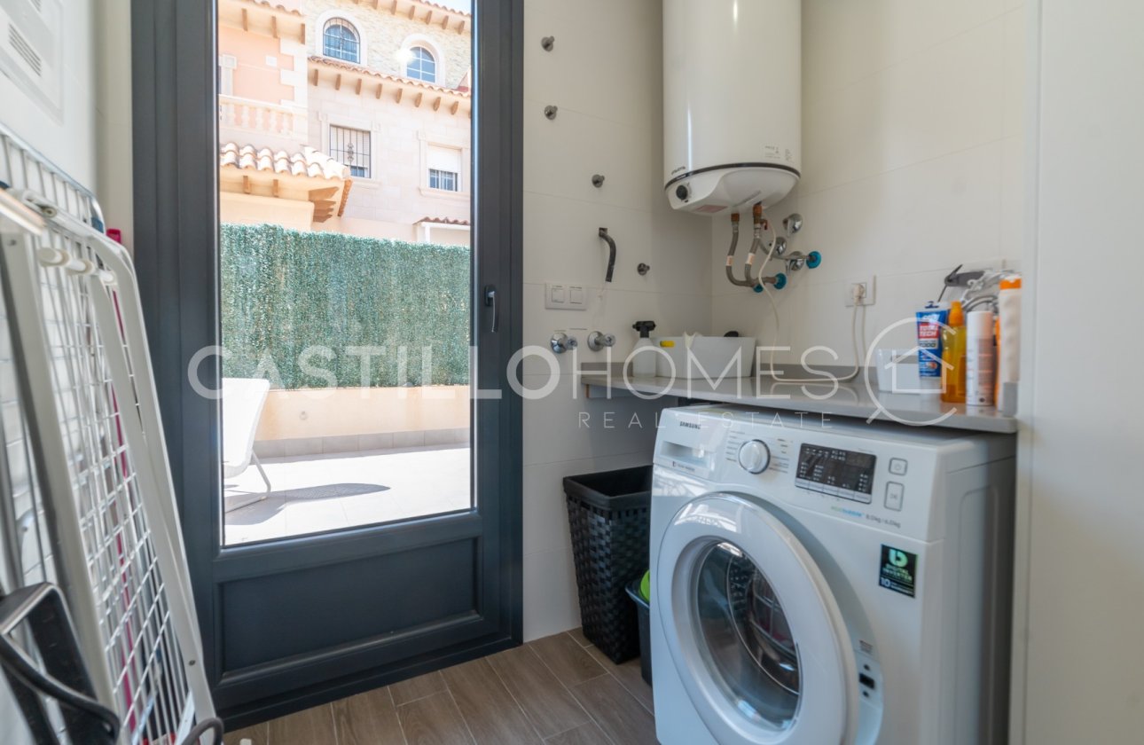 Revente - Villa - Torrevieja - Aguas Nuevas 1