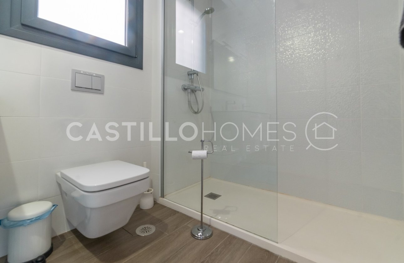 Revente - Villa - Torrevieja - Aguas Nuevas 1