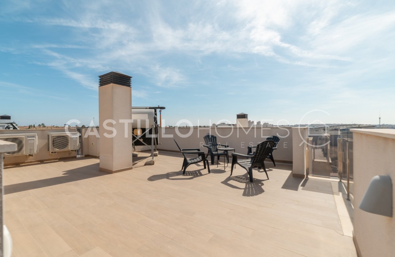 Revente - Villa - Torrevieja - Aguas Nuevas 1