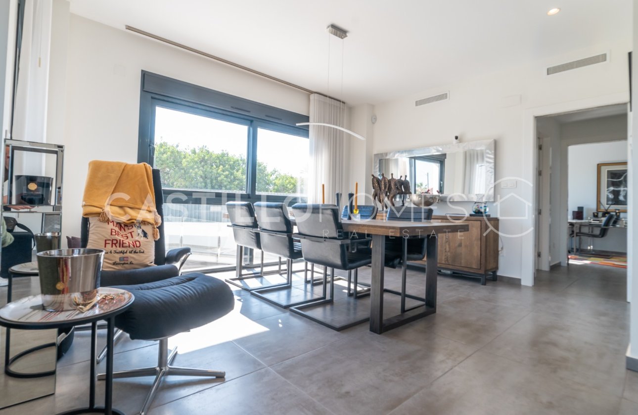 Revente - Villa - Torrevieja - Urb. Rosaleda