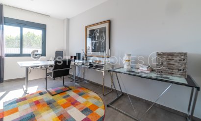 Revente - Villa - Torrevieja - Urb. Rosaleda