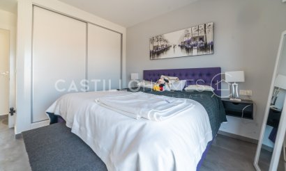 Revente - Villa - Torrevieja - Urb. Rosaleda
