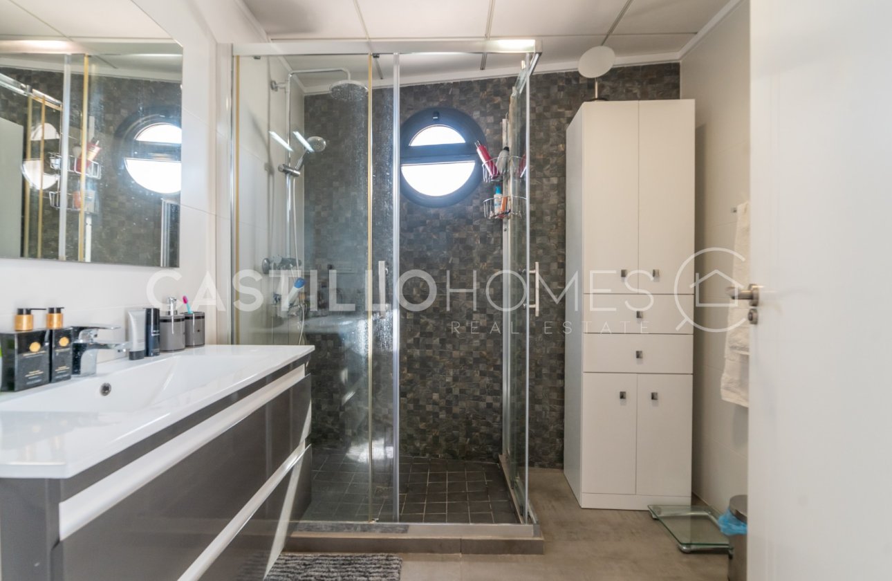 Revente - Villa - Torrevieja - Urb. Rosaleda