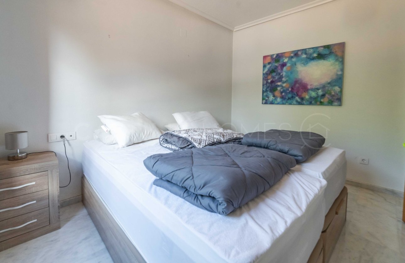 Resale - Villa - San Miguel de Salinas