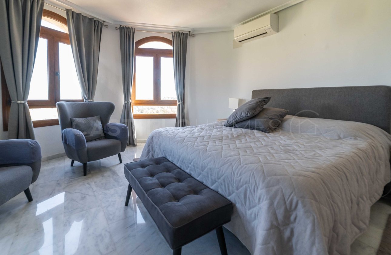 Resale - Villa - San Miguel de Salinas