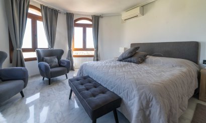 Resale - Villa - San Miguel de Salinas