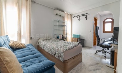 Resale - Villa - San Miguel de Salinas