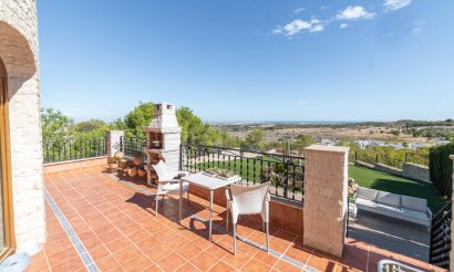 Resale - Villa - San Miguel de Salinas