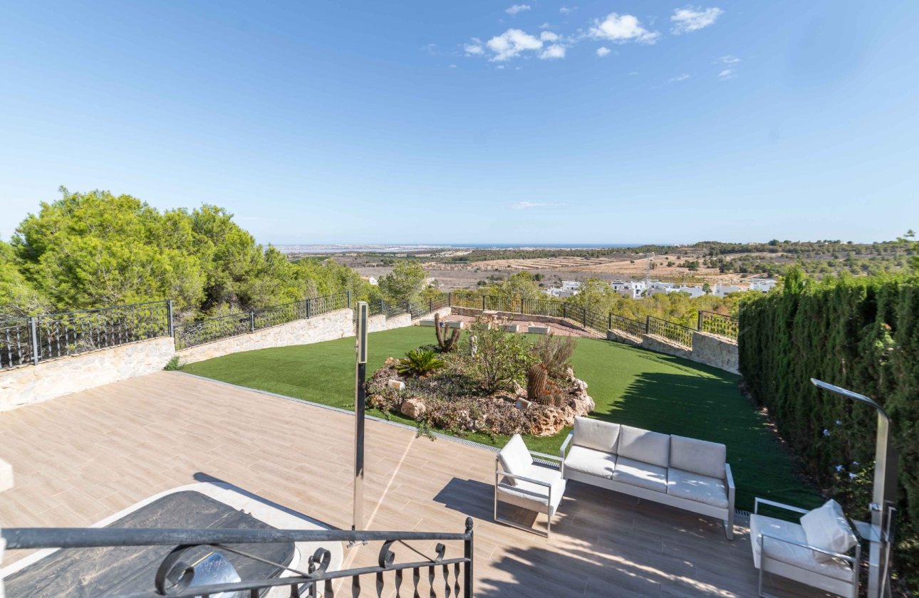 Resale - Villa - San Miguel de Salinas