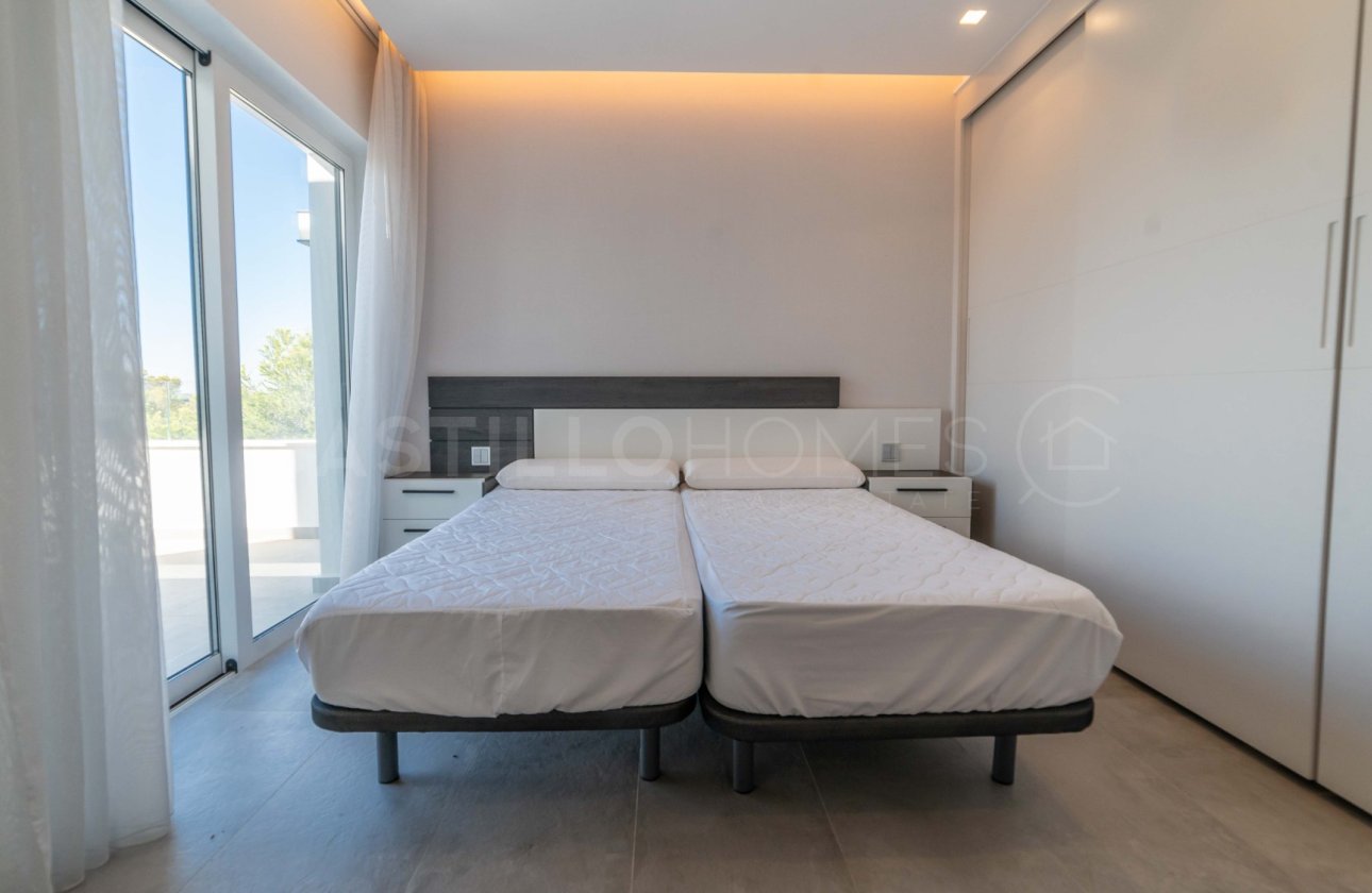Revente - Villa - San Miguel de Salinas - Las Colinas Golf