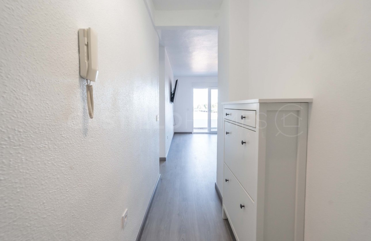 Reventa - Apartamento / piso - Orihuela Costa - Punta Prima