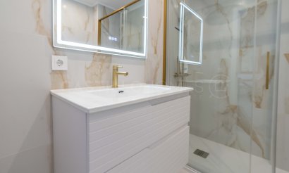 Reventa - Apartamento / piso - Orihuela Costa - Punta Prima