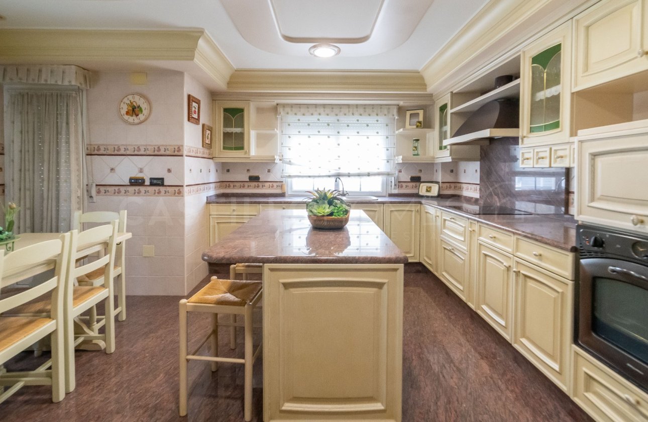 Revente - Villa - Orihuela Costa - Orihuela