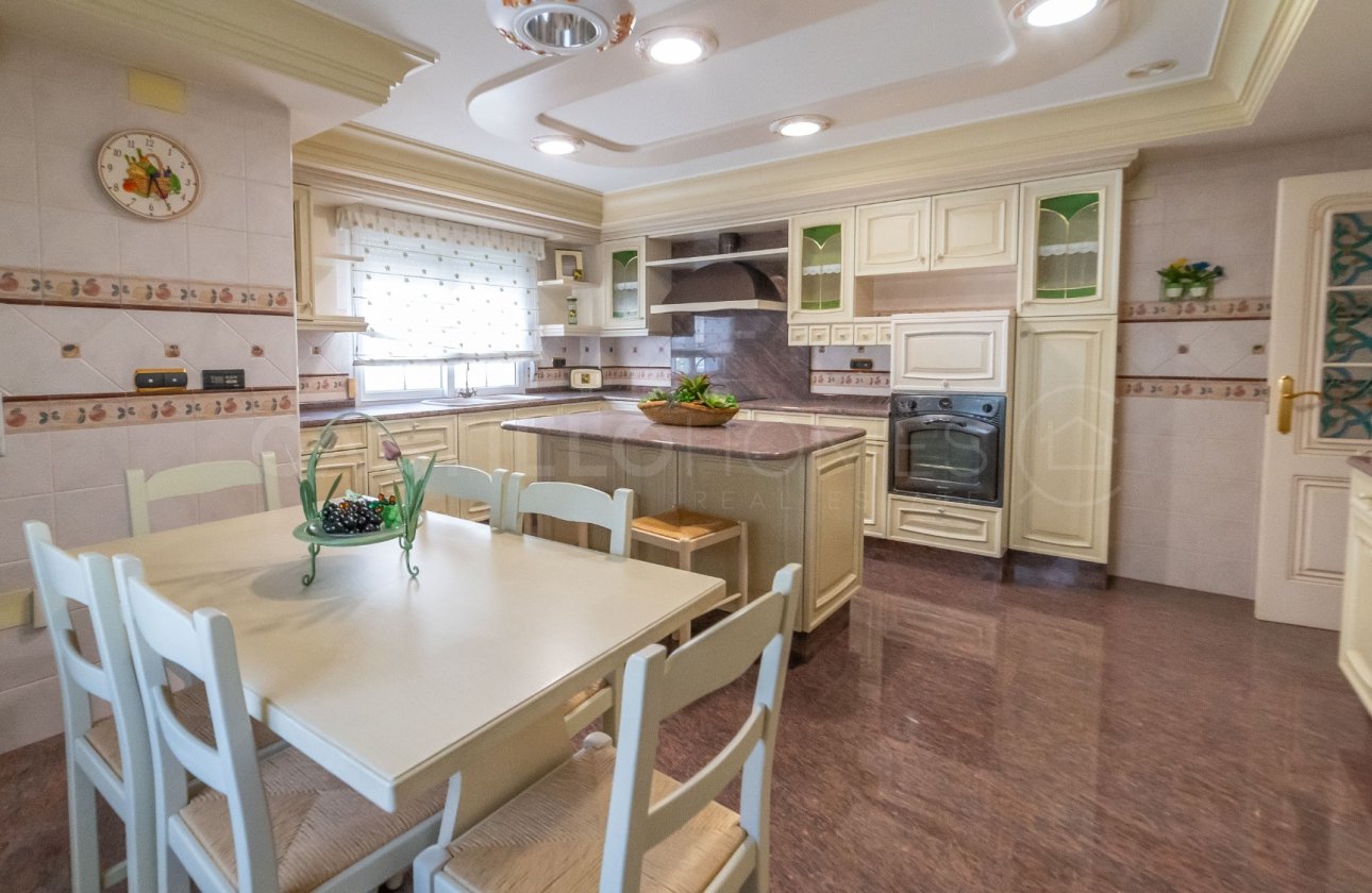 Revente - Villa - Orihuela Costa - Orihuela