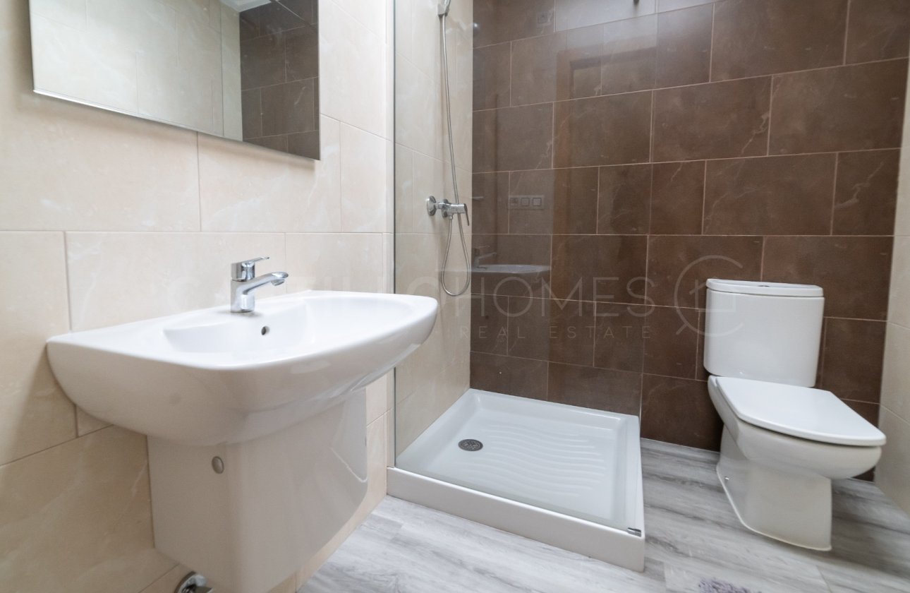 Reventa - Adosado - Torrevieja - Los Balcones