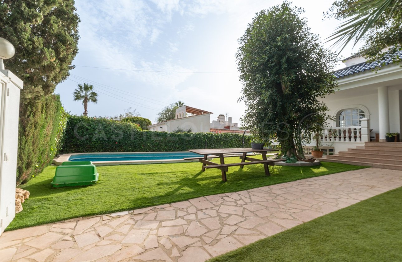 Revente - Villa - Torrevieja - Torreta Florida