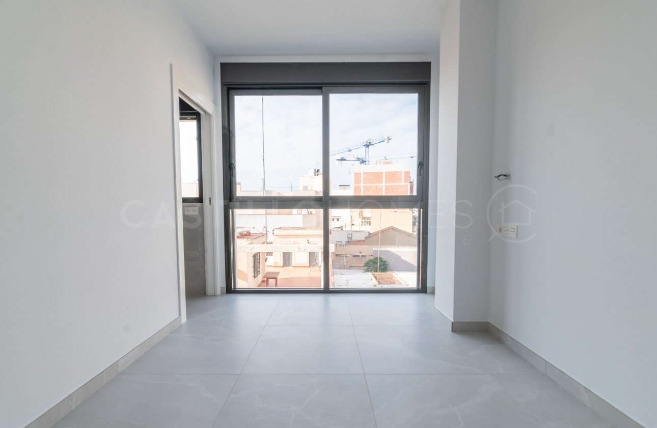 Reventa - Apartamento / piso - Torrevieja - Centro