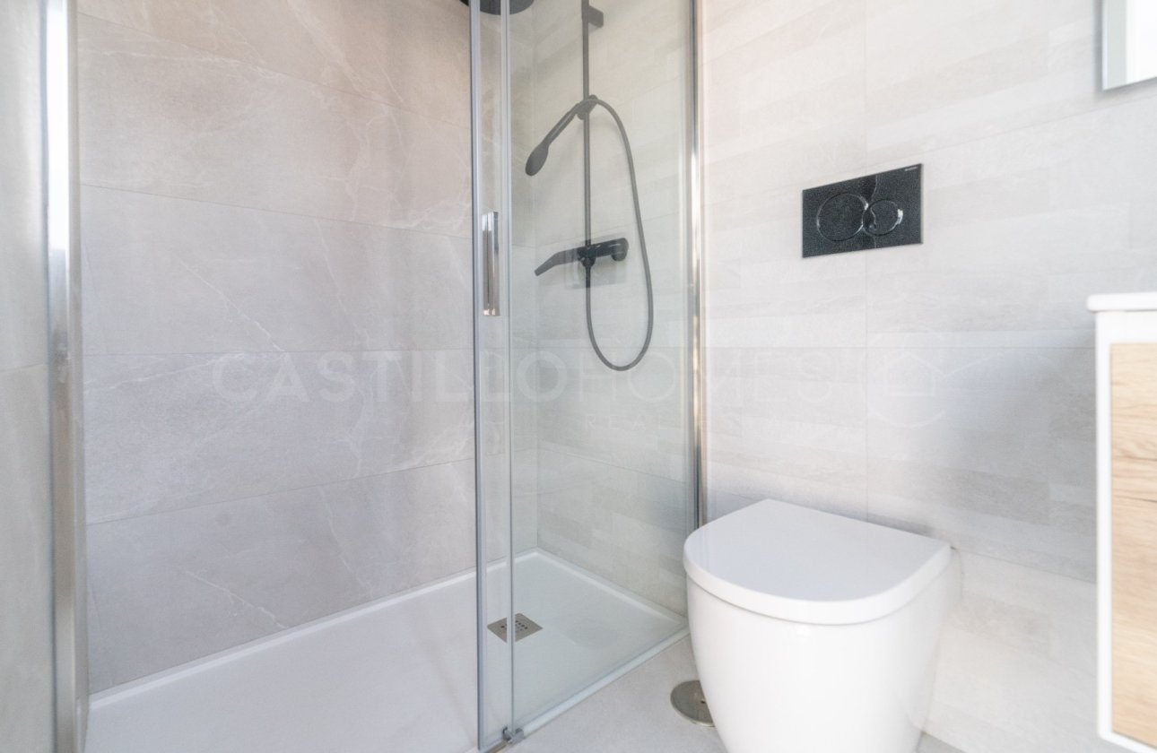 Reventa - Apartamento / piso - Torrevieja - Centro