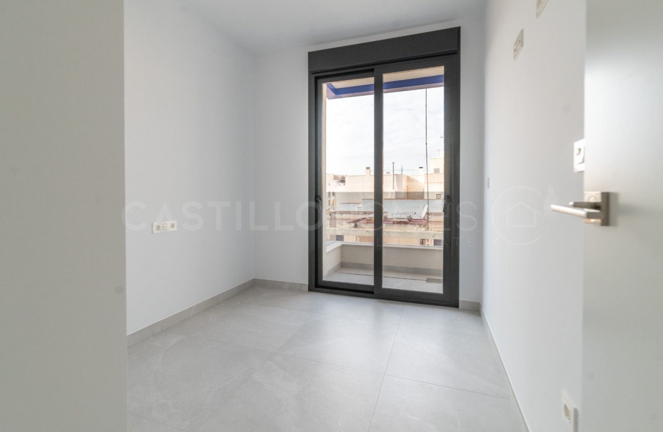 Reventa - Apartamento / piso - Torrevieja - Centro