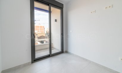 Reventa - Apartamento / piso - Torrevieja - Centro