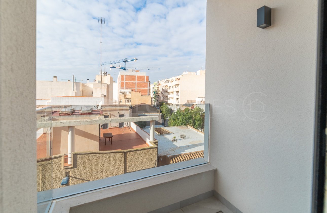 Reventa - Apartamento / piso - Torrevieja - Centro