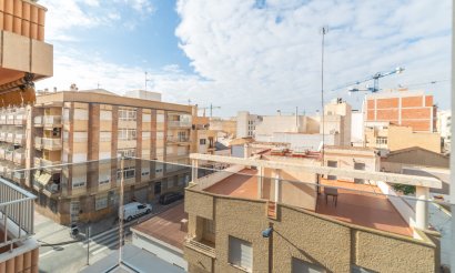 Reventa - Apartamento / piso - Torrevieja - Centro