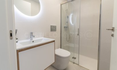 Reventa - Apartamento / piso - Torrevieja - Centro