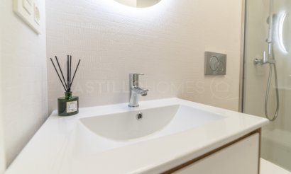 Reventa - Apartamento / piso - Torrevieja - Centro