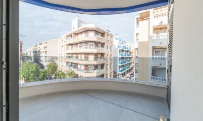 Reventa - Apartamento / piso - Torrevieja - Centro