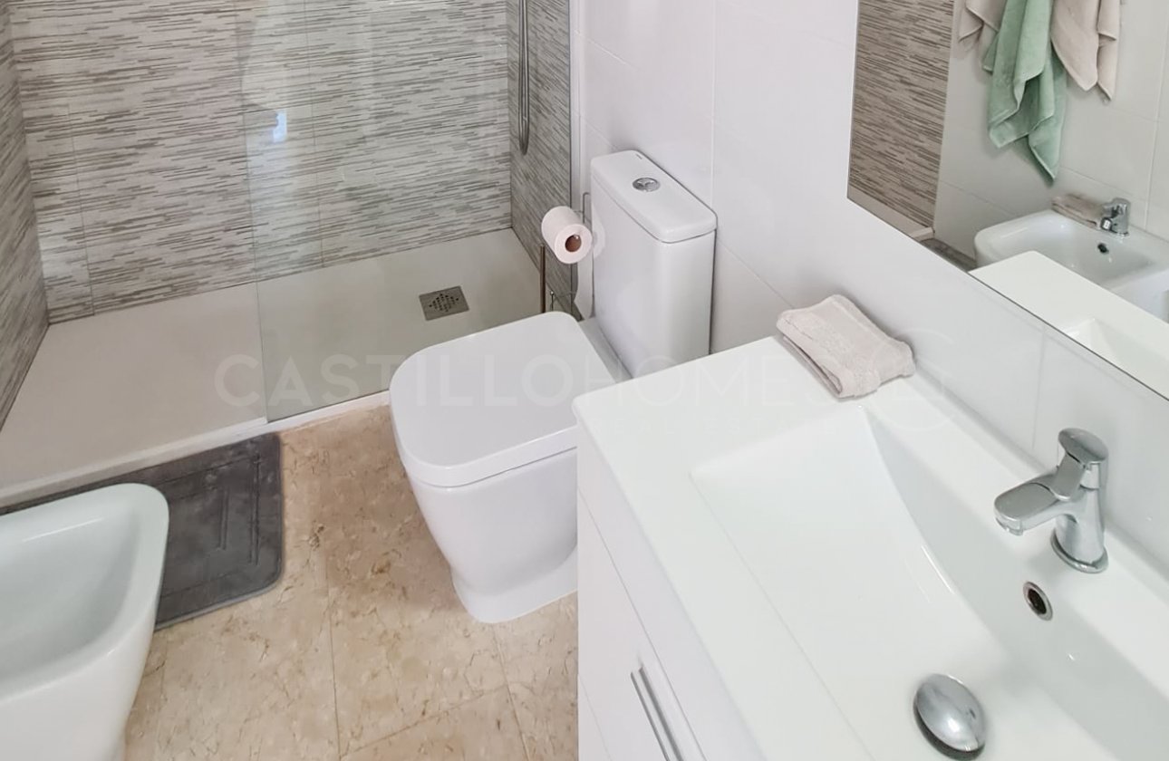 Reventa - Apartamento / piso - Orihuela Costa - Las Filipinas