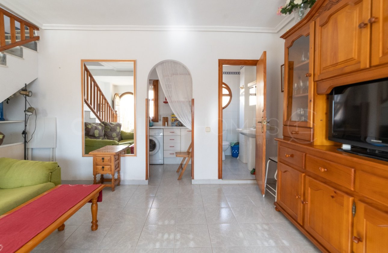 Resale - Apartment / flat - Torrevieja - Centro