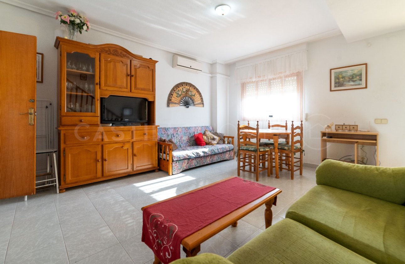 Resale - Apartment / flat - Torrevieja - Centro