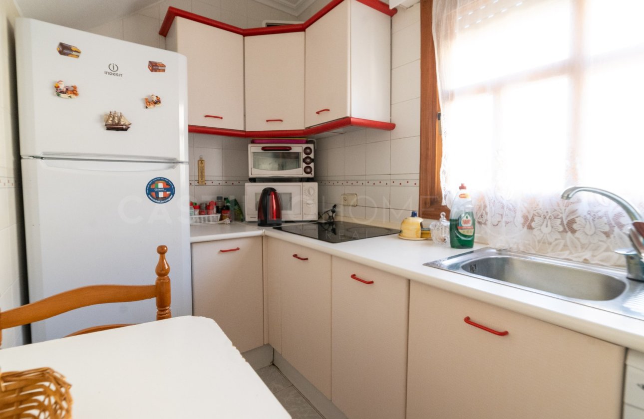 Resale - Apartment / flat - Torrevieja - Centro