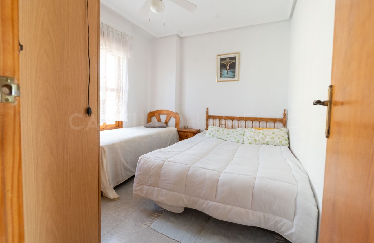 Resale - Apartment / flat - Torrevieja - Centro