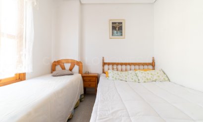 Resale - Apartment / flat - Torrevieja - Centro