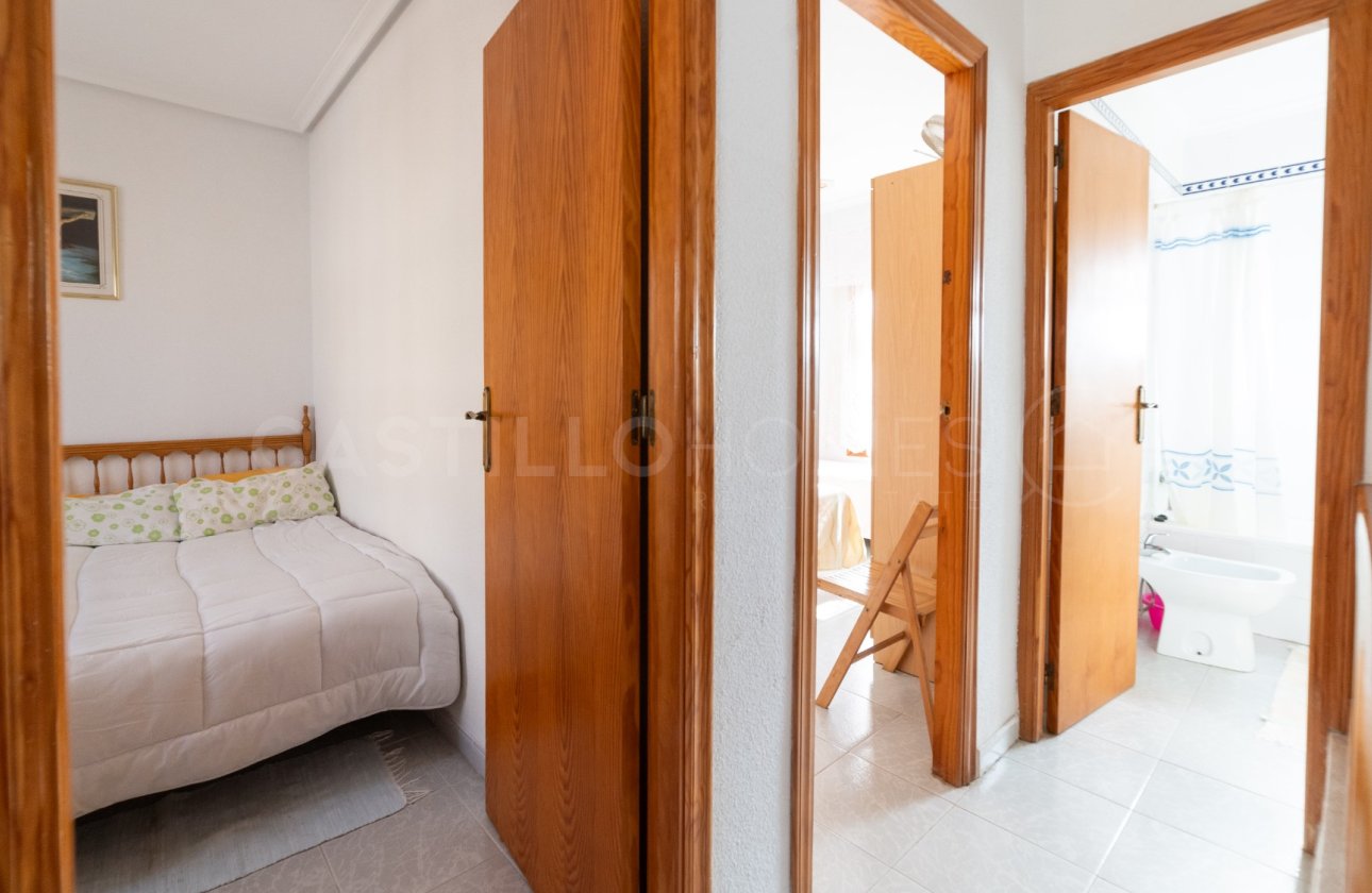 Resale - Apartment / flat - Torrevieja - Centro