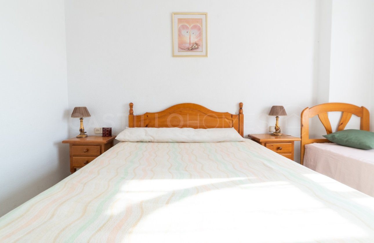 Resale - Apartment / flat - Torrevieja - Centro