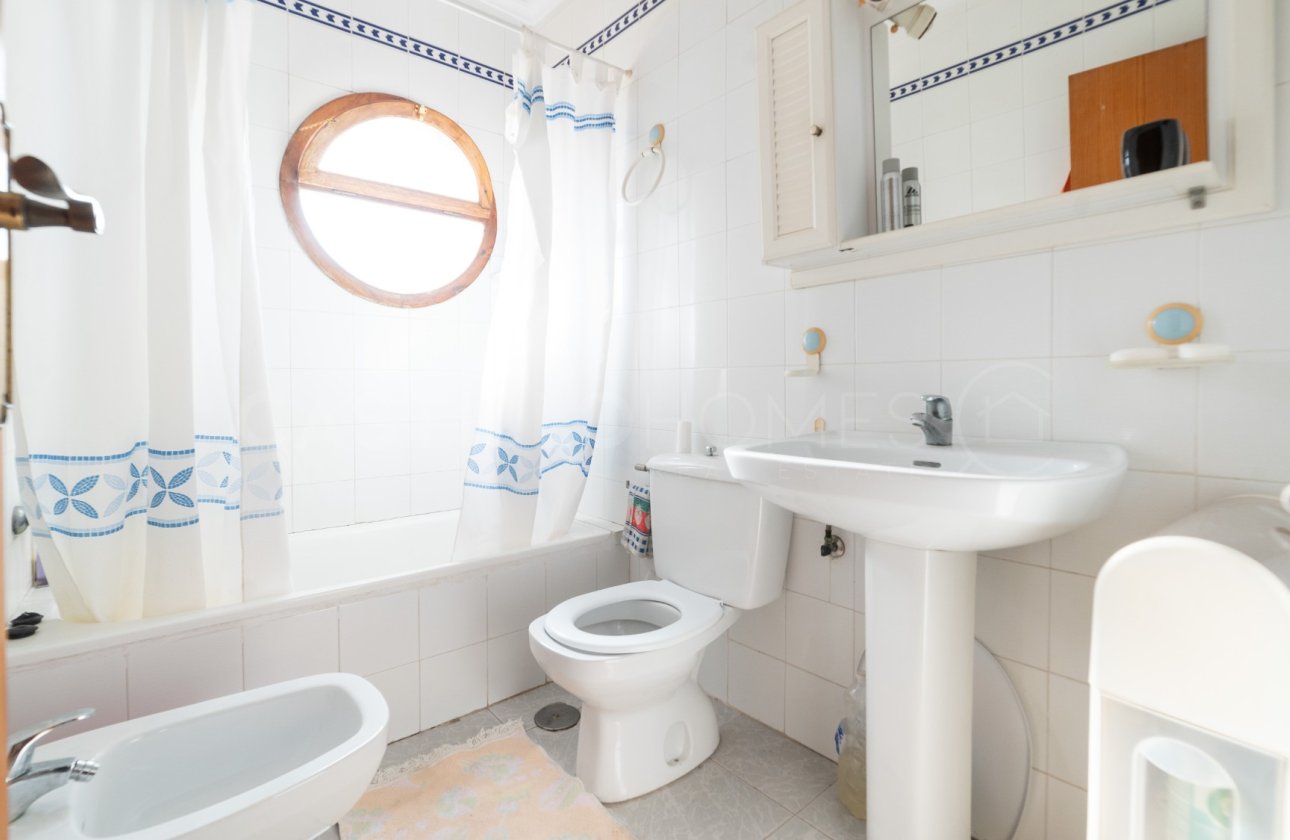Resale - Apartment / flat - Torrevieja - Centro